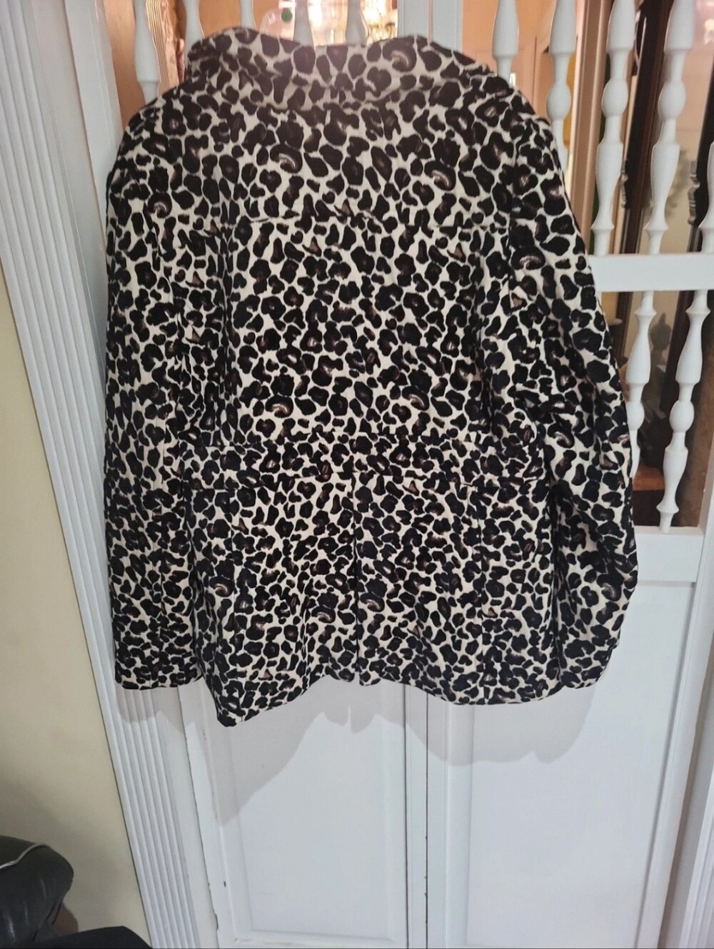 Leopard Jacket - Picture 2 of 4